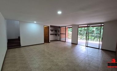 casa en arriendo en loma de cumbres. Cod A6426