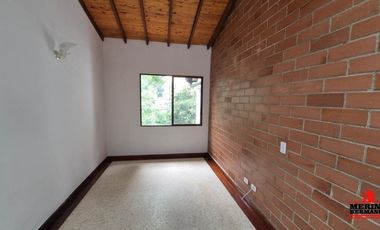 casa en arriendo en loma de cumbres. Cod A6426