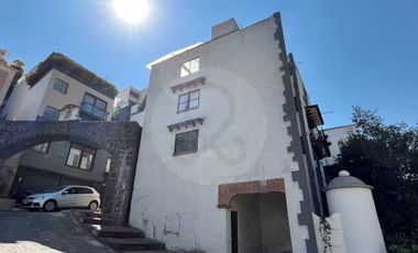 Casa en condominio en venta en Real de las Lomas