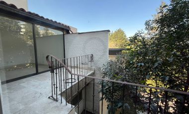 Casa en condominio en venta en Real de las Lomas