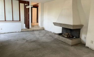 Casa en condominio en venta en Real de las Lomas