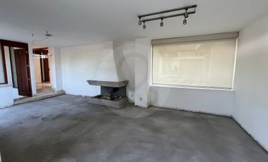 Casa en condominio en venta en Real de las Lomas