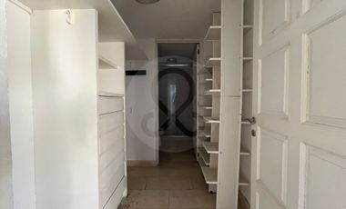 Casa en condominio en venta en Real de las Lomas