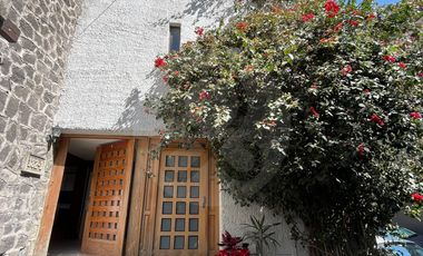 Casa en condominio en venta en Real de las Lomas