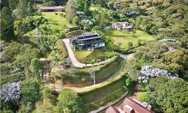 Venta Casa Campestre Estrenar Parcelacion El Retiro con Jacuzzi