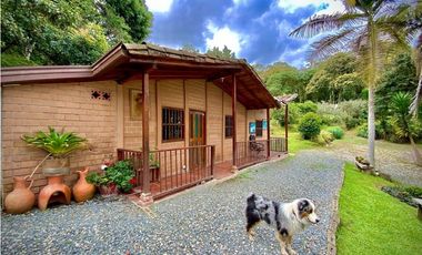 Venta Casa Campestre Estrenar Parcelacion El Retiro con Jacuzzi