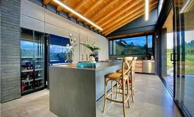 Venta Casa Campestre Estrenar Parcelacion El Retiro con Jacuzzi