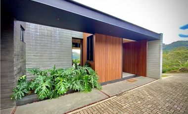 Venta Casa Campestre Estrenar Parcelacion El Retiro con Jacuzzi