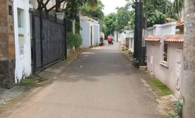 Rumah di Cipete Selatan, Jakarta Selatan. Hitung tanah