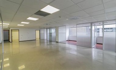 oficina en arriendo en usaquen. Cod A1002196