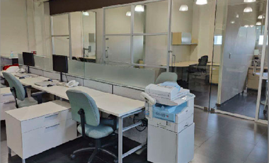 Edificio 860m2 de 4 niveles para oficinas en Plaza Dorada Puebla