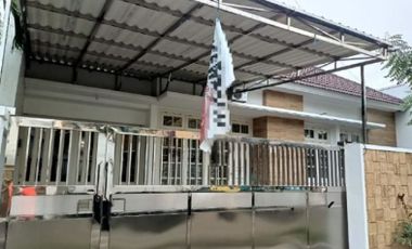 Rumah Manyar Jaya Surabaya