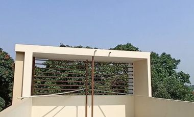 RUKO BARU 2.5 LANTAI DI PINGGIR JALAN RAYA WIBAWA MUKTI II JATIASIH, BEKASI