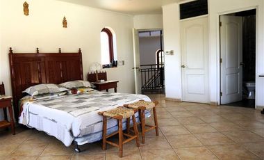 Casa en Venta en Camino Embalse Lliu-Lliu con Angamos. Lliu - Lliu.