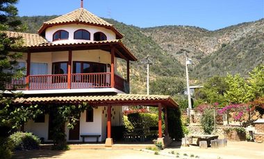 Casa en Venta en Camino Embalse Lliu-Lliu con Angamos. Lliu - Lliu.
