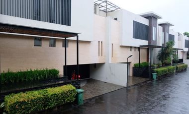 Dijual Town House di Cipete & Kondisi Semi Furnished By Sava Jakarta Properti HSE-A0608