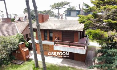 Casa en alquiler zona norte de Pinamar a 2 cuadras del mar