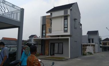 Rumah Mewah 300 Jutaan di Sooko, Mojokerto
