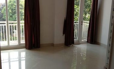 Disewakan LOTUS Premium 4BR Summarecon Bekasi