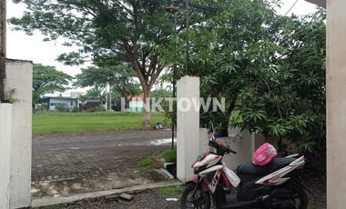 Rumah Semifurnished Paling Murah di Sapphire Residence Dekat Jalan Lingkar Timur