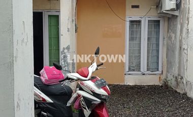 Rumah Semifurnished Paling Murah di Sapphire Residence Dekat Jalan Lingkar Timur