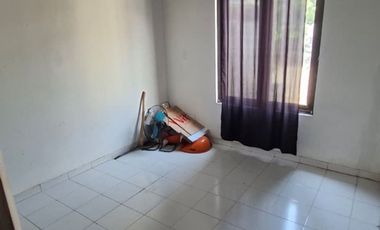 Rumah Strategis 9 Menit ke Stasiun Tambun 1 Lantai Hadap Utara J-41990