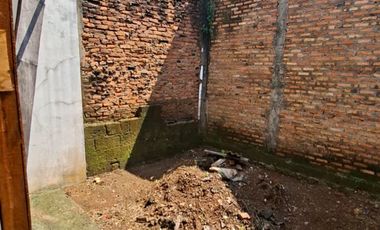 Rumah Strategis 9 Menit ke Stasiun Tambun 1 Lantai Hadap Utara J-41990