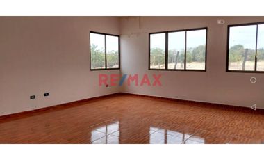 Más que un hogar, una inversión: Amplio Terreno con casa lista para disfrutar

📍 Ubicación: Caserío de Los Ejidos de Huan S/N, Piura
📏 Área total d