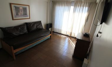 Departamento · 3 ambientes · balcón a la calle