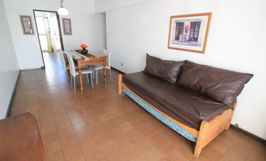 Departamento · 3 ambientes · balcón a la calle