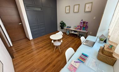 Excelente casa en Venta en Privada Lomas del Pedregal