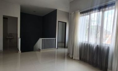 DISEWAKAN RUMAH 2LT SIAP HUNI DLM CLUSTER DI CINERE RAYA