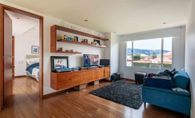 casa en arriendo/venta en el tejar. Cod A7604