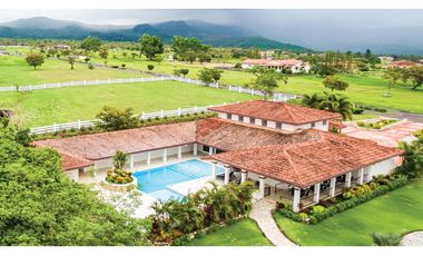 Se Venden Casas en Boquete desde $ 250 k AB