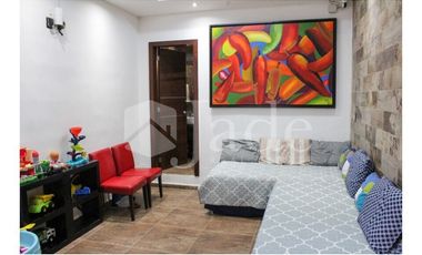EN VENTA, Casa con Alberca en Campeche