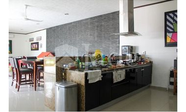 EN VENTA, Casa con Alberca en Campeche