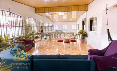 Venta de casa en Villas de Alameda