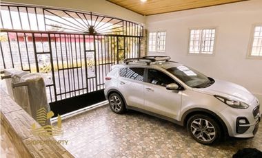 Venta de casa en Villas de Alameda