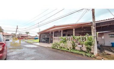 Venta de casa en Villas de Alameda