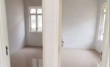 RUMAH MEWAH BEBAS DP 2 MENIT DARI BANDARA