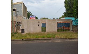 VALENTN GÓMEZ 3950, entre Risso Patrón y Recuero