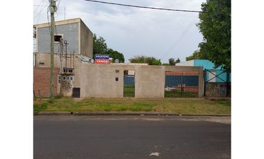 VALENTN GÓMEZ 3950, entre Risso Patrón y Recuero