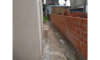 VALENTN GÓMEZ 3950, entre Risso Patrón y Recuero