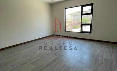 Casa Nueva Venta Bosques del Valle V  5,800,000 Armriv R2