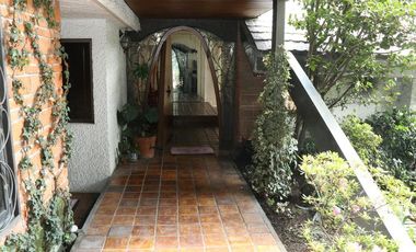 CASA EN VENTA EN BOSQUES DE LAS LOMAS