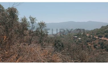 Se vende parcela con vista a la Laguna de Aculeo