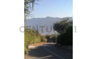 Se vende parcela con vista a la Laguna de Aculeo