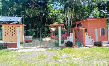 Casa en venta en Fraccionamiento Totonicapán en Catemaco, Veracruz
