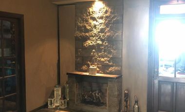 EXCELENTE PROPIEDAD CON PISCINA