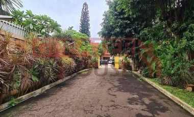 DIJUAL RUMAH (Ada Kolam Renang)DI JL. BDN CILANDAK BARAT/CIPETE JAKARTA SELATAN